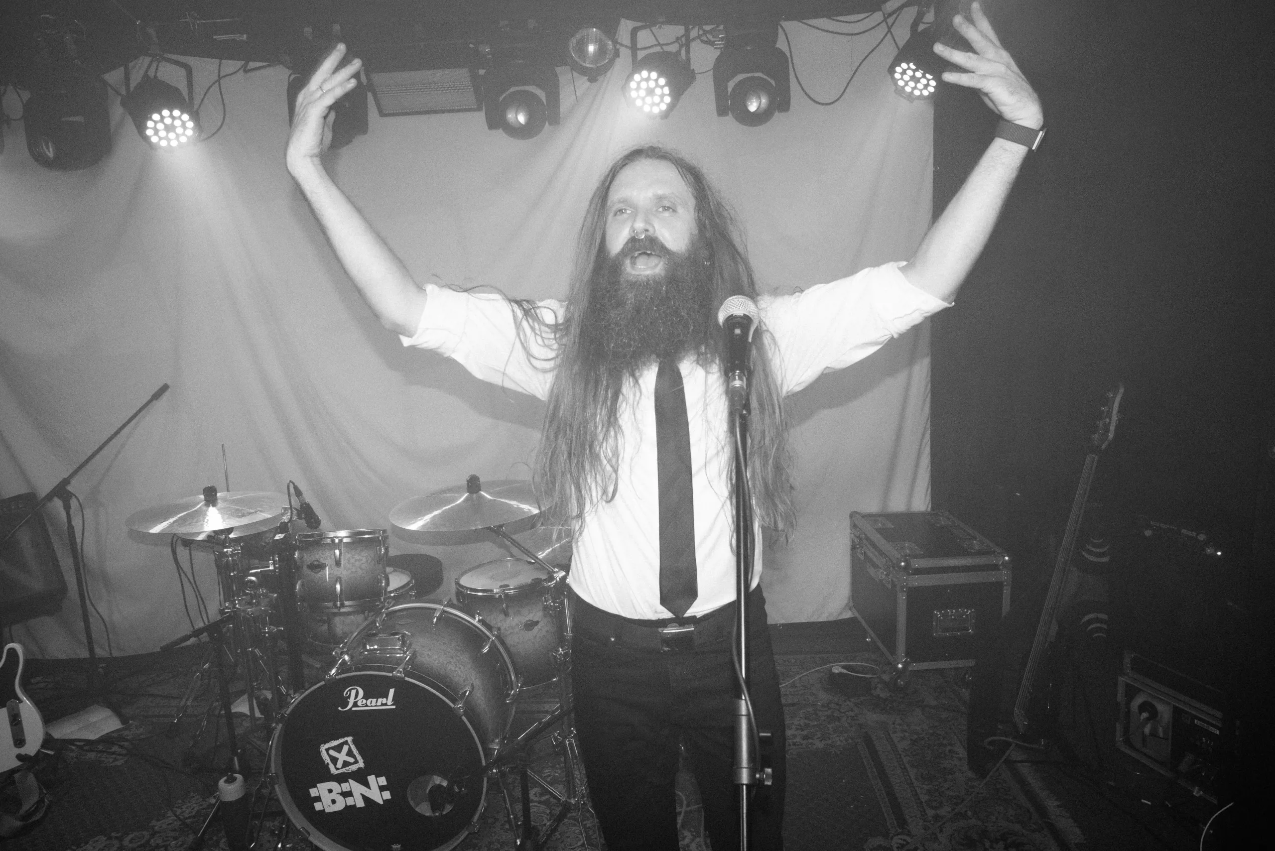 Photo: 20241123-johnny_cosmic-8921